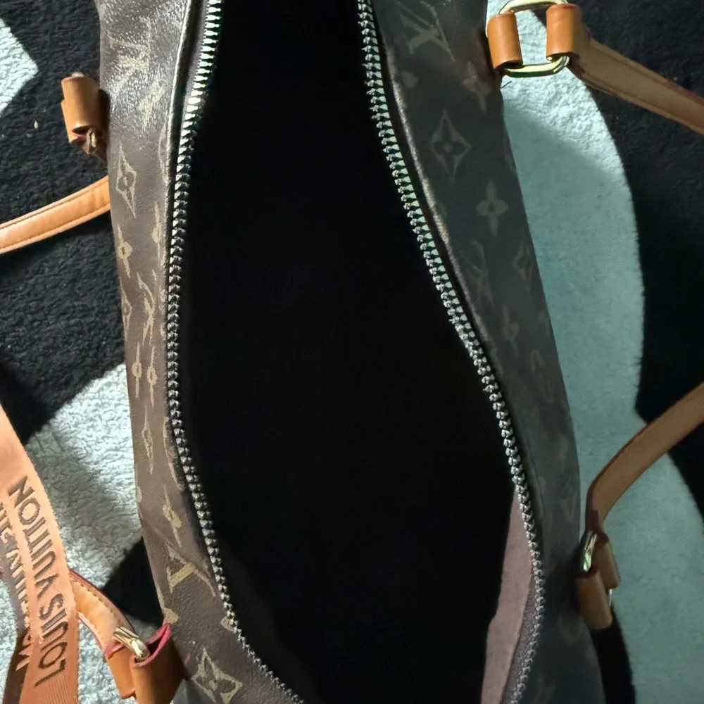 Louis Vuitton Monogram Duffel Bag in Brown and Tan - Picture 8 of 10